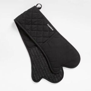 Crate&Barrel Black Silicone Grip Double Sided Oven Mitt
Quilted 
New with Tags